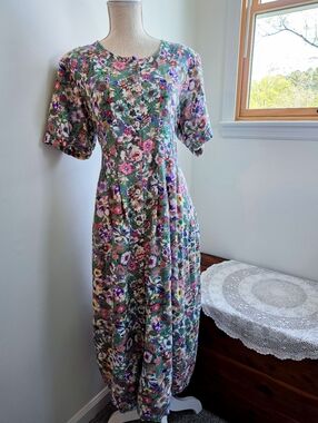 Vintage Serengeti Floral Maxi Dress Cottagecore
